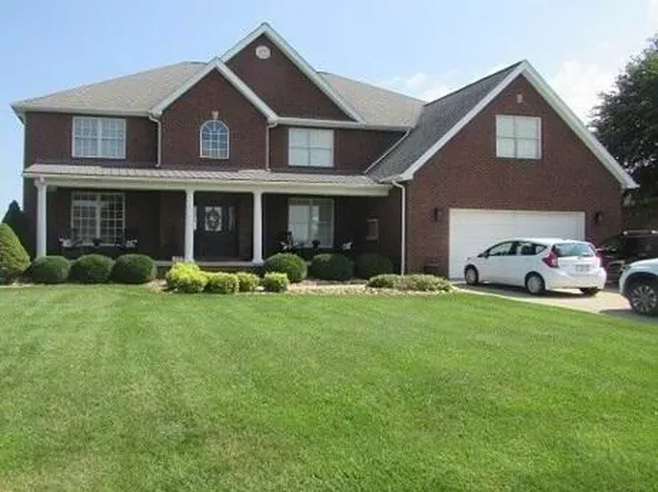 1265 Crestwood Dr, Prestonsburg, KY 41653