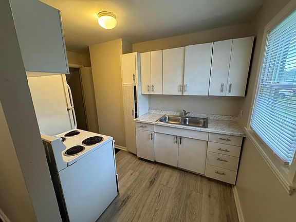 4th image of 1310-1312 E 25th Ave #49a24a1af