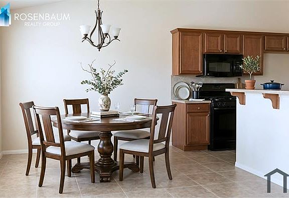 3rd image of 7235 E Roque Ln