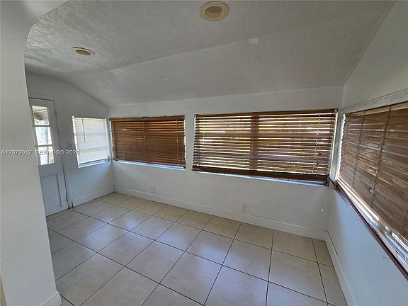 3rd image of 708 NE 4th St #2