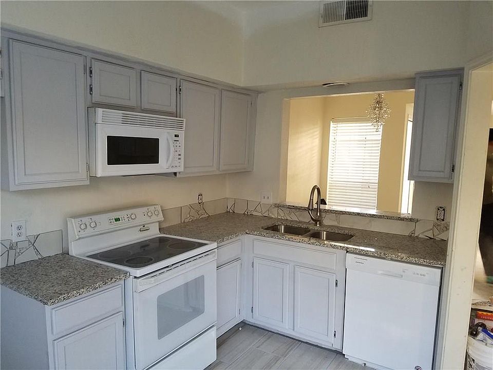 2nd image of 9601 Forest Ln APT 801