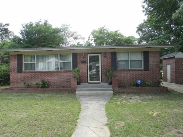 1811 N Barcelona St, Pensacola, FL 32501