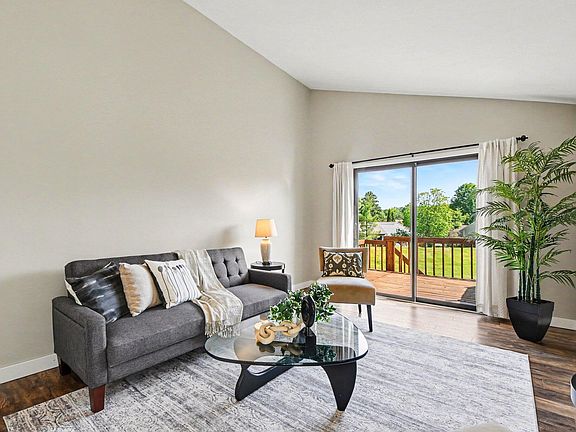 4th image of 2271 Bridle Creek St SE