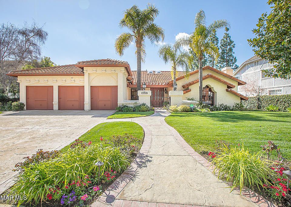 1st image of 29330 Cambridge Ct
