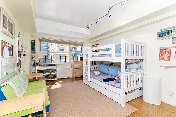 Sold by Olshan Realty | media 8