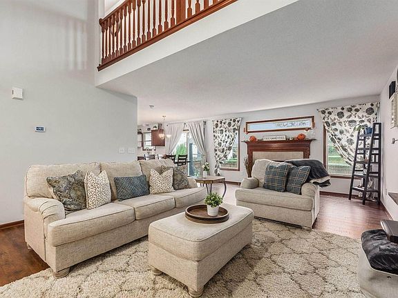 5th image of 8566 Fernbrook Dr