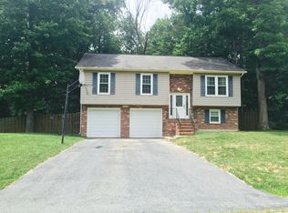 11105 Ascot Cir, Fredericksburg, VA