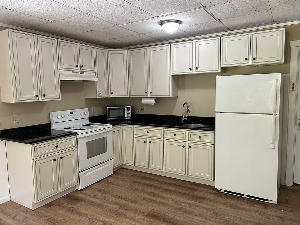 149 Carpenter Hill Rd #8