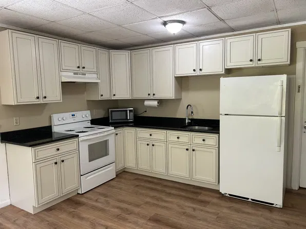149 Carpenter Hill Rd #8, Charlton, MA 01507