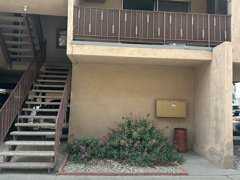 1580 College View Dr — Photo 13