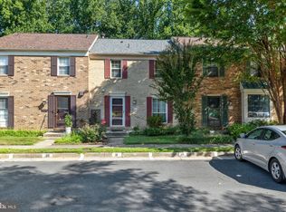 9420 Candleberry Ct, Burke, VA 22015