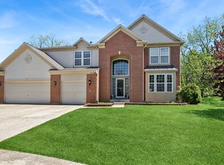713 Blue Ridge Dr, Streamwood, IL 60107