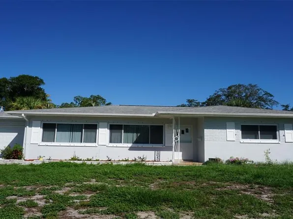 932 Fountainhead Dr, Largo, FL 33770