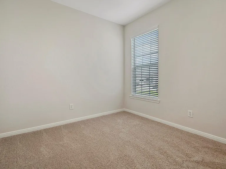 15865 Berry Hill Dr — Photo 14