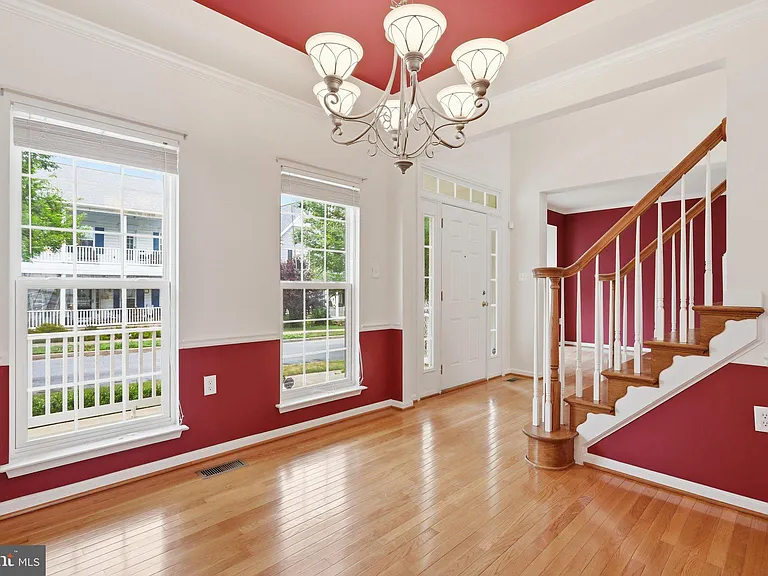 341 Bullskin St — Photo 5