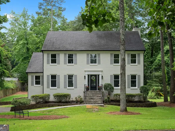 7110 Northgreen Dr, Sandy Springs, GA 30328