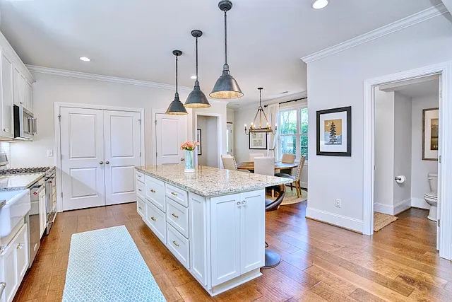 305A Old Buncombe Rd — Photo 5