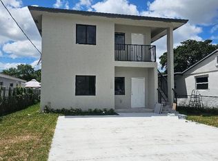 2970 NW 48th St, Miami, FL 33142