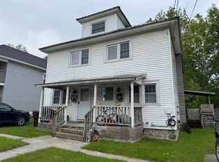 905 County St, Bennington, VT 05201