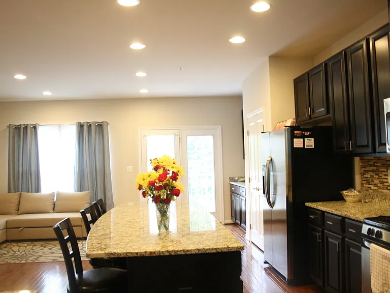 9442 Paragon Ct — Photo 17