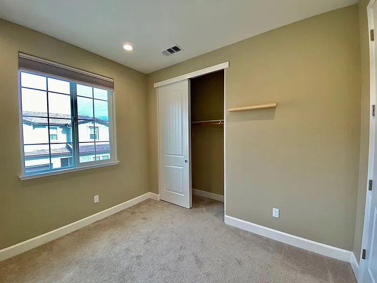 4138 Hydo Lake Way — Photo 14