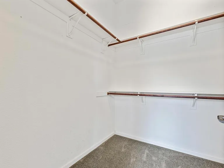 1166 Villagio Dr — Photo 16