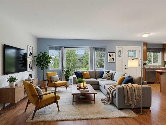 3rd image of 5017 N 61 Avenue Close