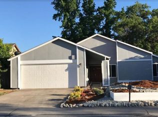 9516 Helio Dr, Sacramento, CA