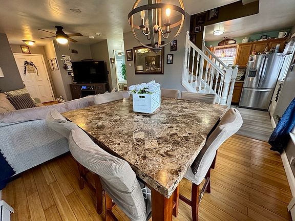 5th image of 187 Mill St Unit 187