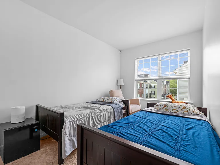 620 McComb Pl — Photo 7