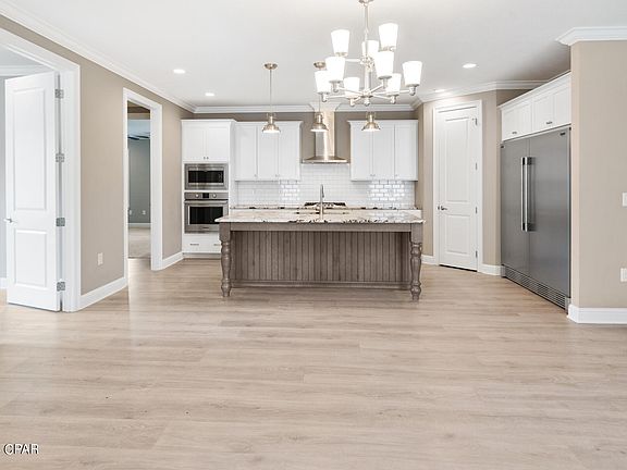 5th image of 487 Meadow Lake Dr