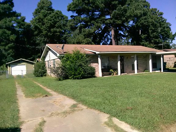 2nd image of 12 S Watlington Dr