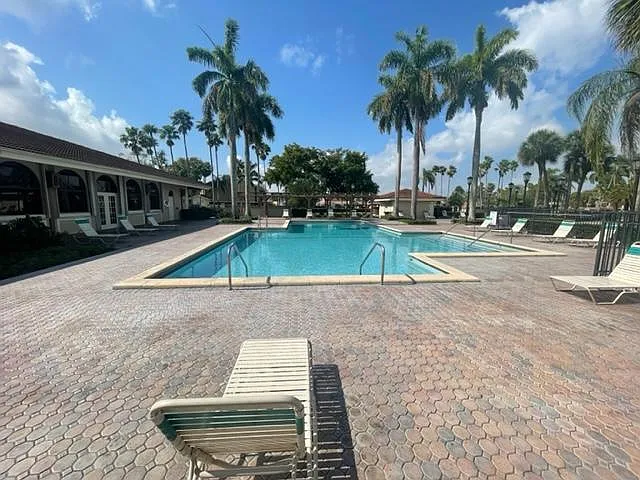 17343 NW 66th Pl — Photo 32
