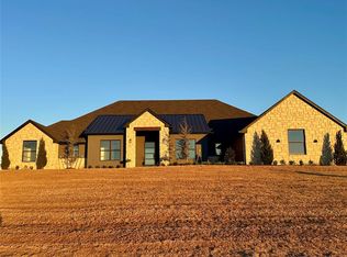 1353 High Meadow Ln, Goldsby, OK 73093