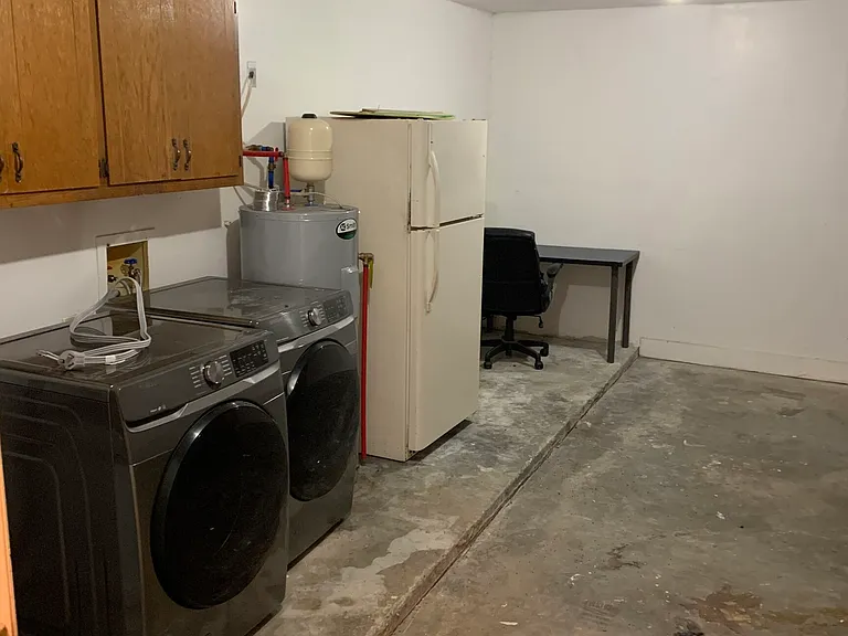105 Cherry Tree Ct — Photo 7