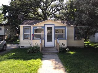 63 Dam Rd, Arnolds Park, IA 51331