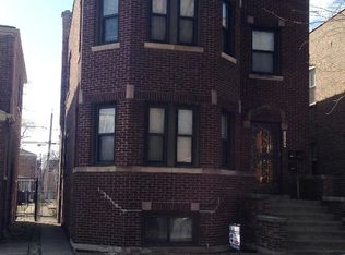 10240 S Eberhart Ave, Chicago, IL 60628