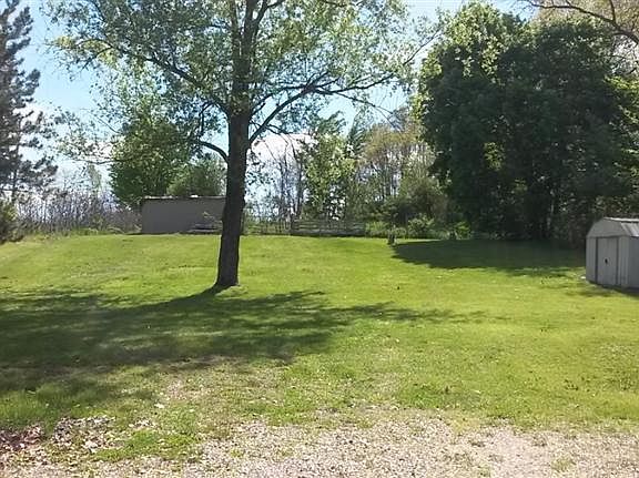 5th image of 58469 County Line Rd