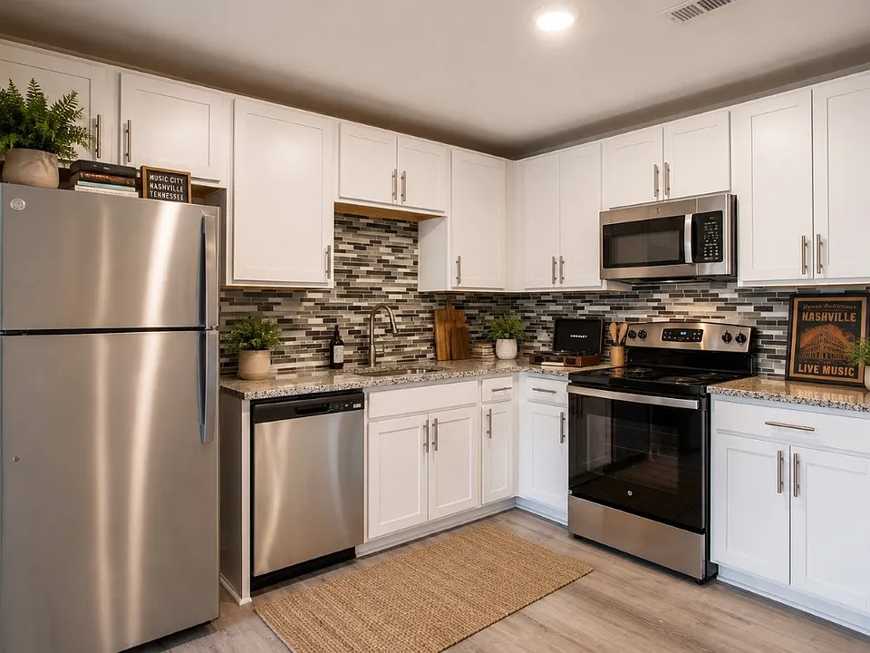Hickory Creek Apartment and Townhomes
