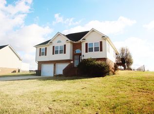 1199 Sullivan Knowles Rd, Sparta, TN 38583