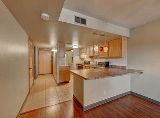 1 bed, 1.0 bath, 687 sqft, $1,550, Denver, CO 80220
