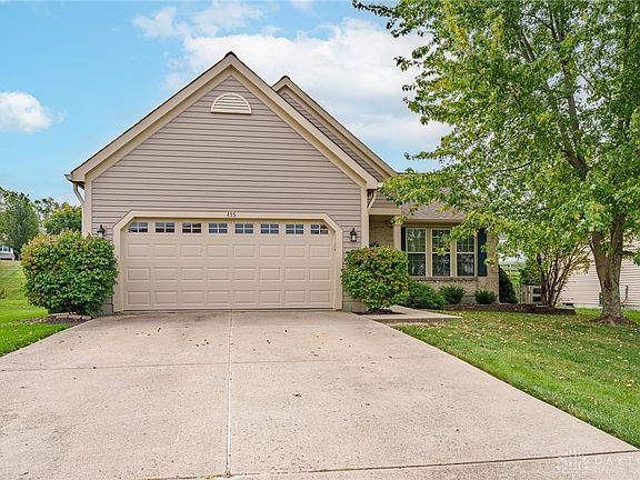 3rd image of 455 Lake Haven Ct
