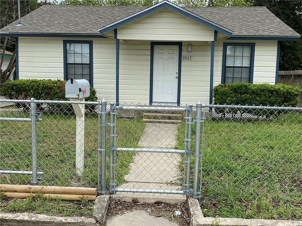 1st image of 2427 Marguerite St