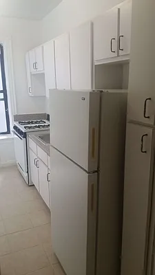 Rented by Cooper Real Estate | media 3