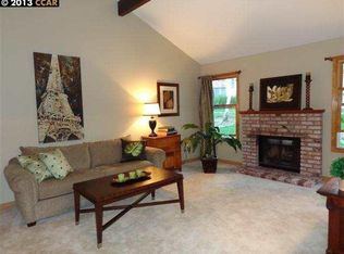 318 Scottsdale Rd, Pleasant Hill, CA 94523