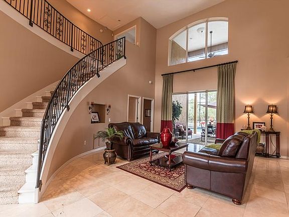 3rd image of 5036 Wesley Dr
