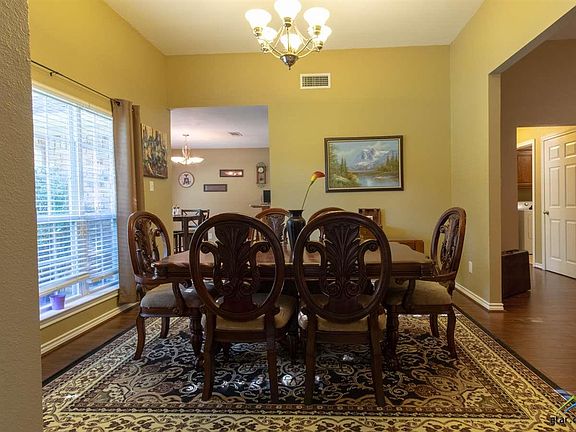 5th image of 9809 Belmont Pl