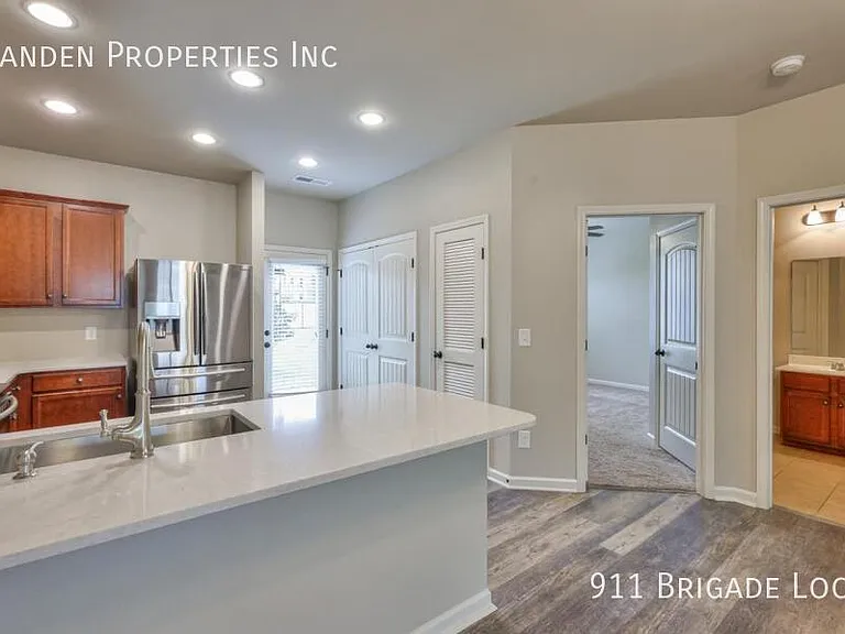 911 Brigade Loop — Photo 13