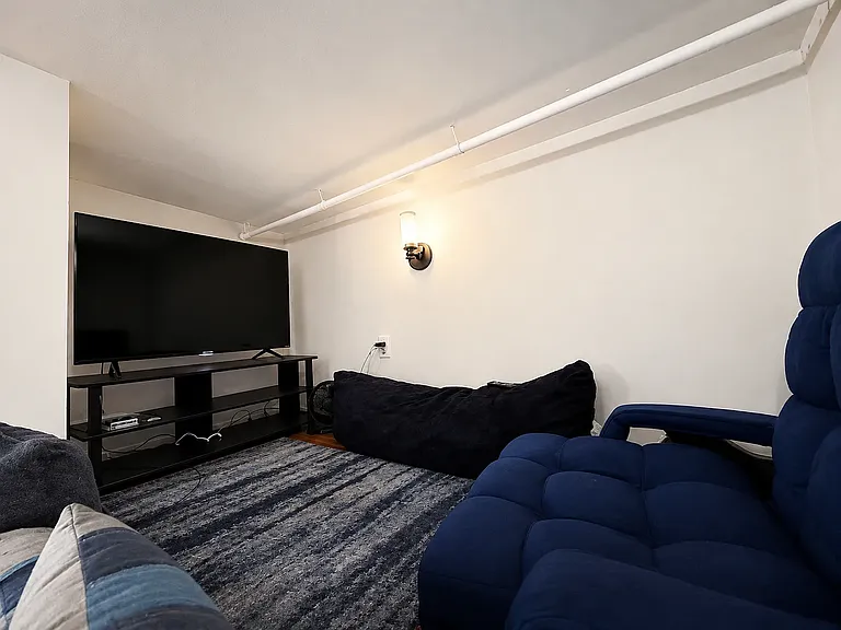 304 W 92nd St #1P — Photo 3