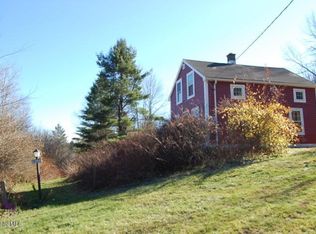 417 Brooker Hill Rd, Becket, MA 01223